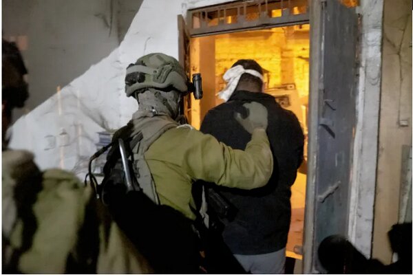 اعتقال 35 فلسطينيا في الضفة في أقل من يوم