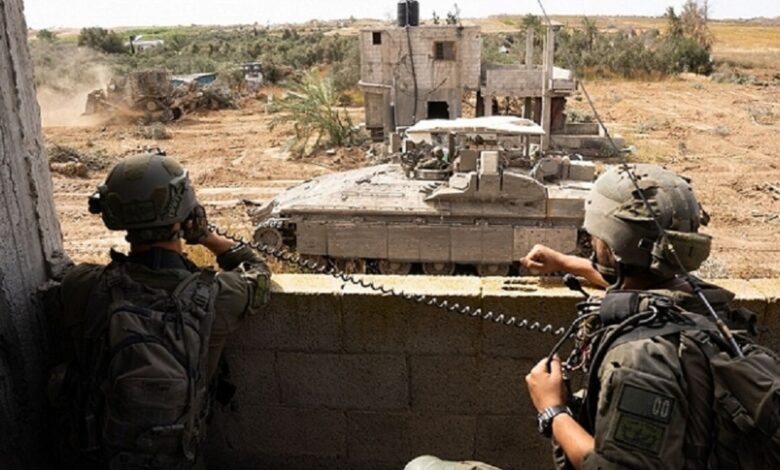 ضباط وجنود من لواء المظليين الإسرائيلي يرفضون أوامر الاستعداد لعملية رفح