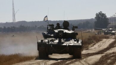 الدبابات الإسرائيلية تتوغل في رفح بعد موافقة مجلس وزراء الحرب على الهجوم